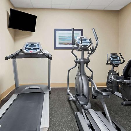 Best Western Plus Fergus Hotel Bagian luar foto