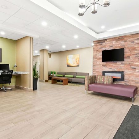 Best Western Plus Fergus Hotel Bagian luar foto