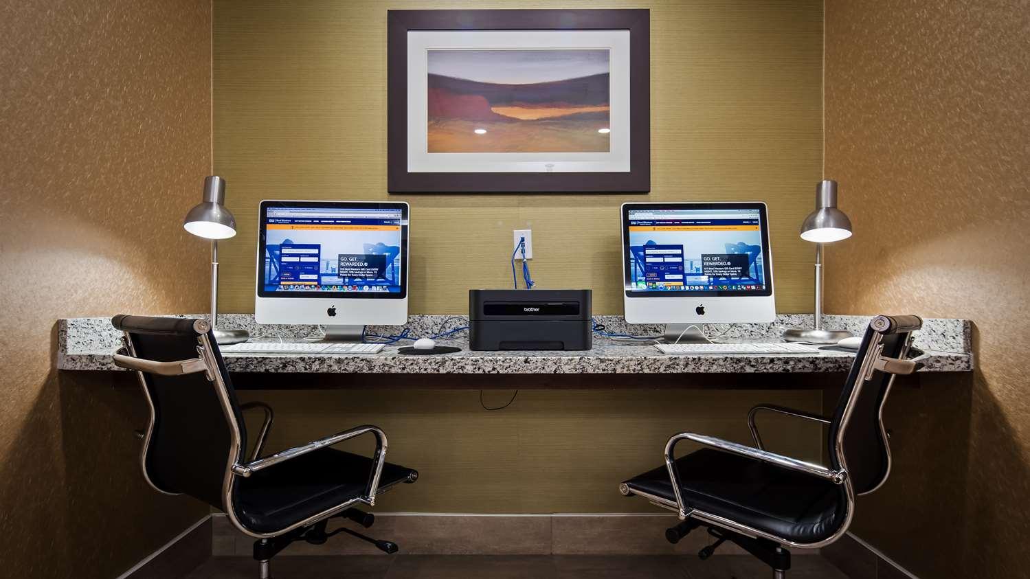Best Western Plus Fergus Hotel Bagian luar foto