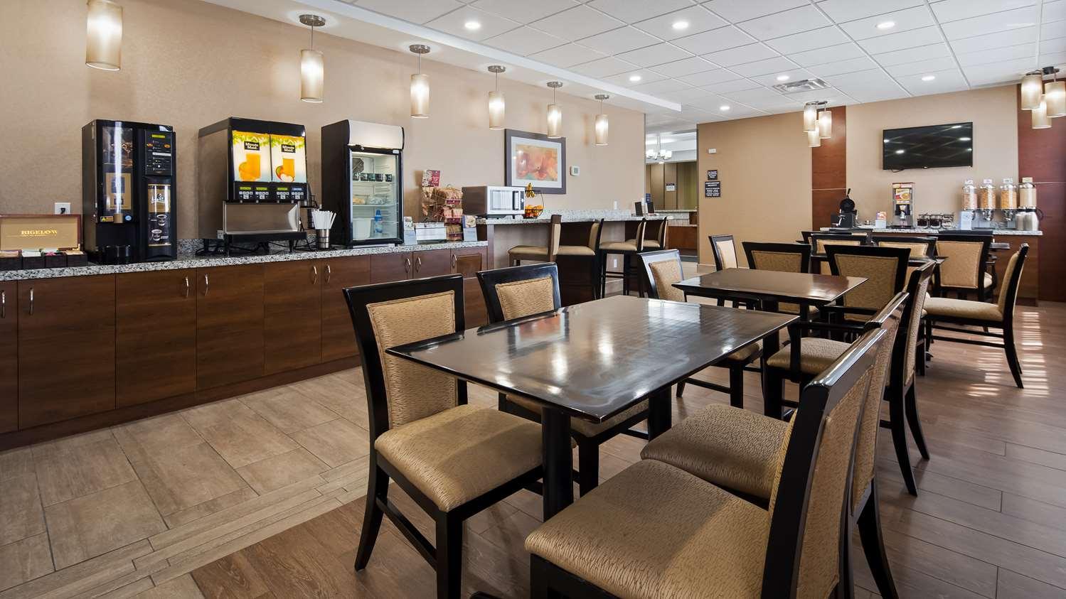 Best Western Plus Fergus Hotel Bagian luar foto