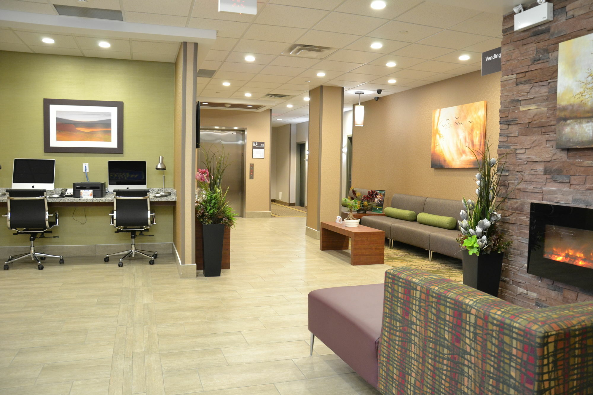 Best Western Plus Fergus Hotel Bagian luar foto