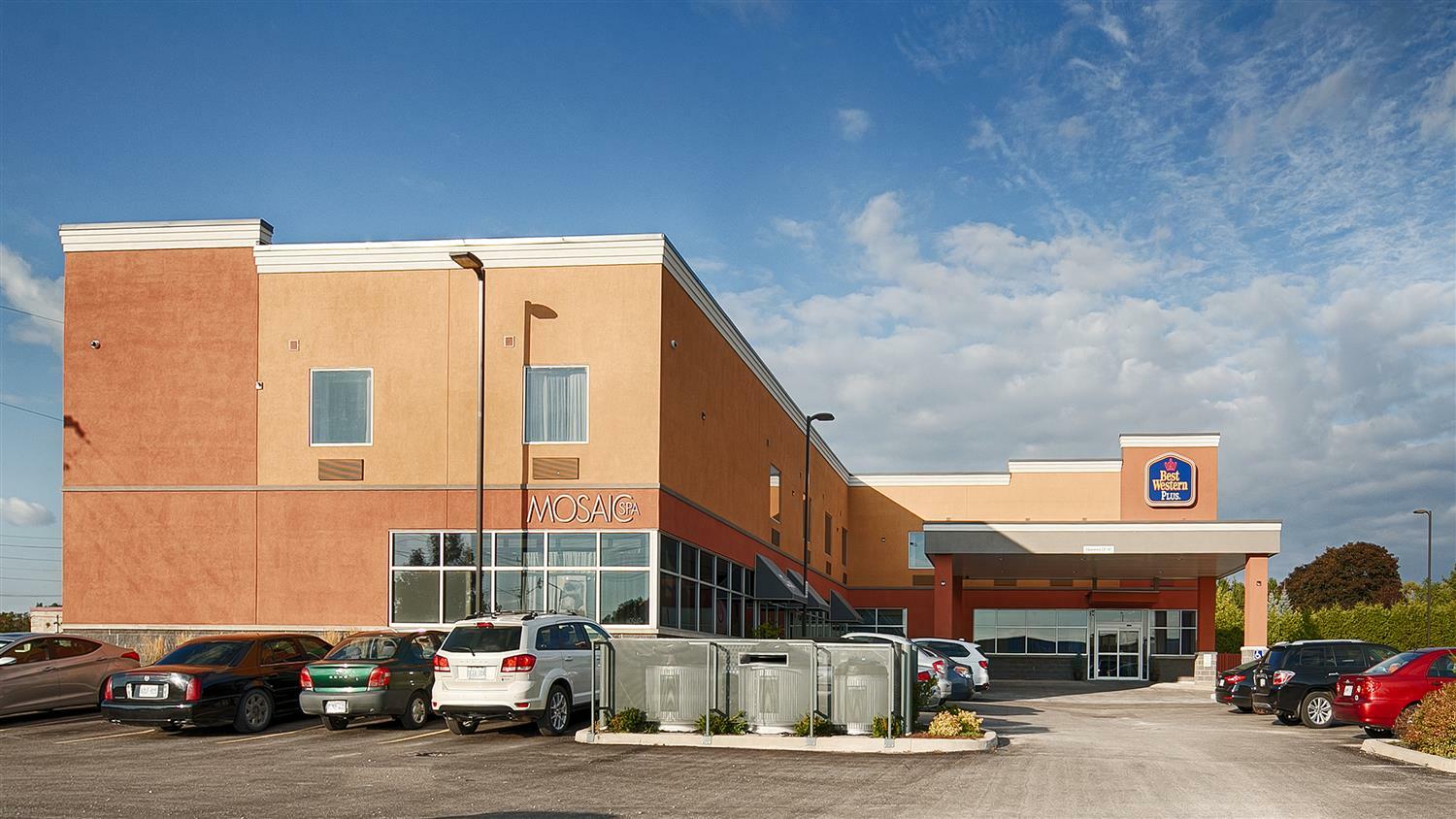 Best Western Plus Fergus Hotel Bagian luar foto